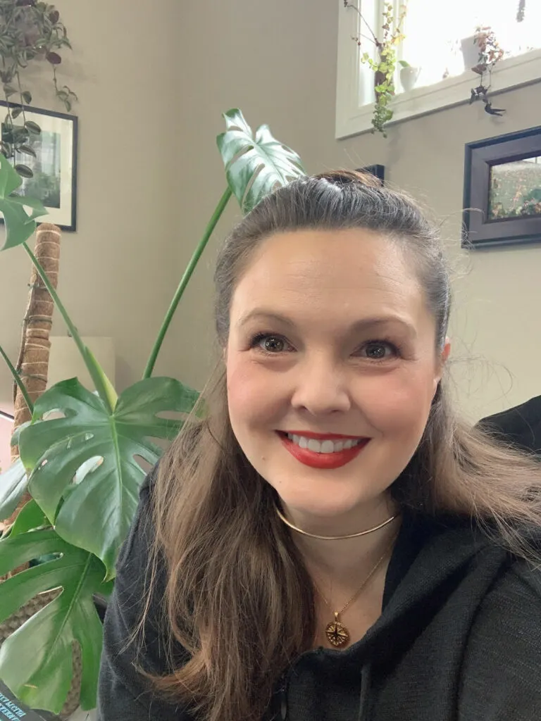 jessica-coffman-houseplant-hoarder